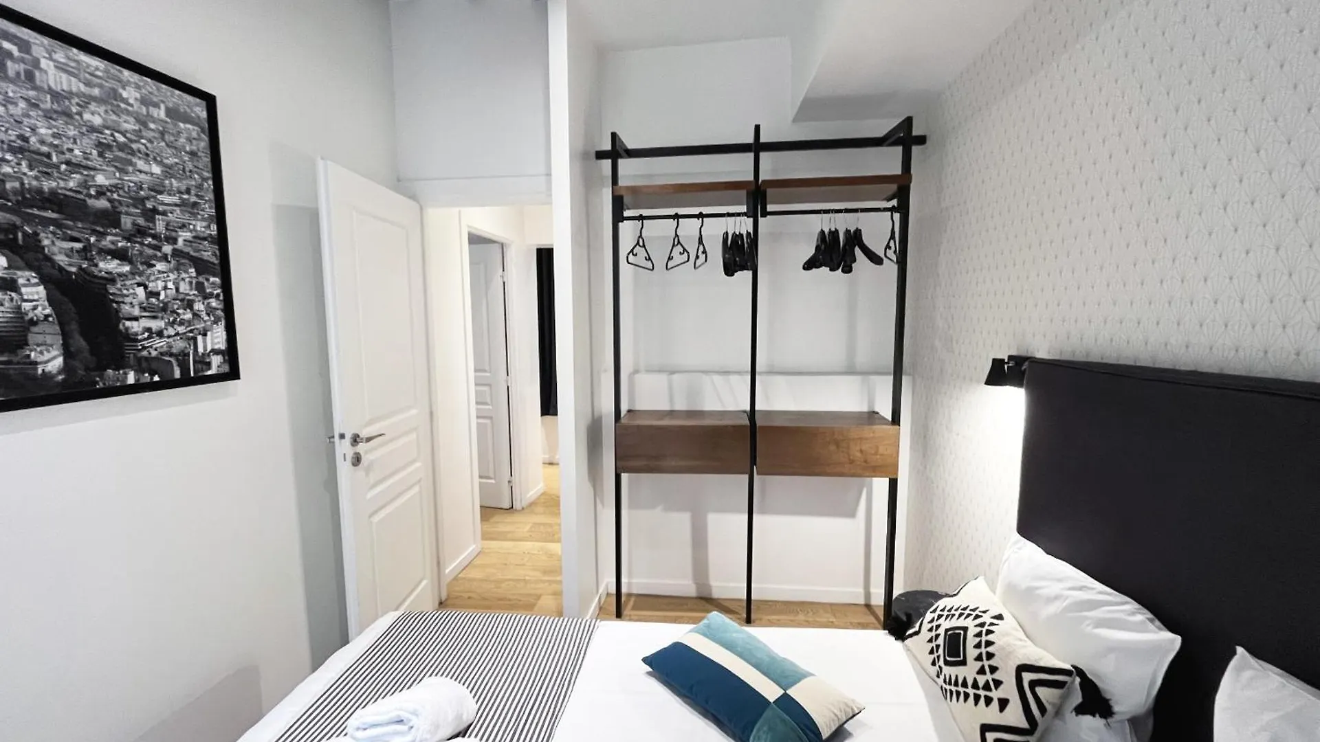 Urban Flat 69 - Beautiful Parisian Apartment In Center Of Paris